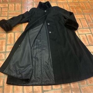 Vintage Steve by Searle Chic Black Fur-Trimmed Full Length Coat